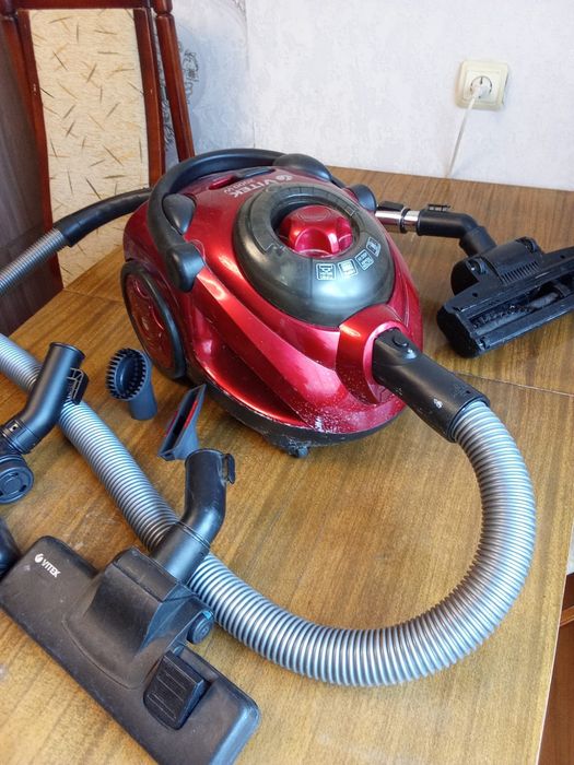 Пылесос бренд Vitek