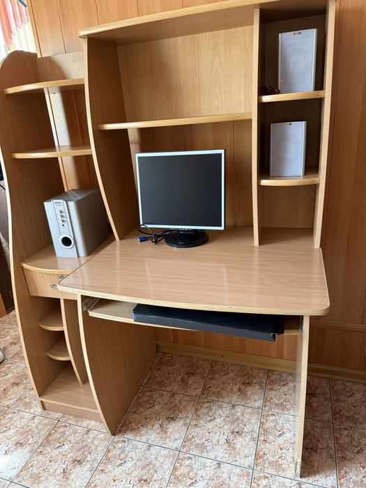 компьютерный стол