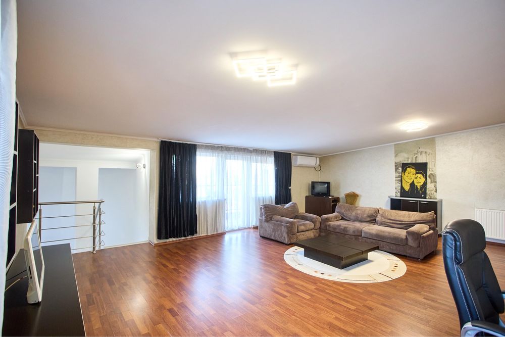 Vila in cartier 23 august proprietar