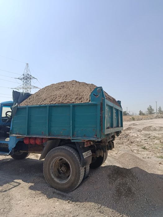Qum pesok  sheben klines tosh Zil Man Kamaz