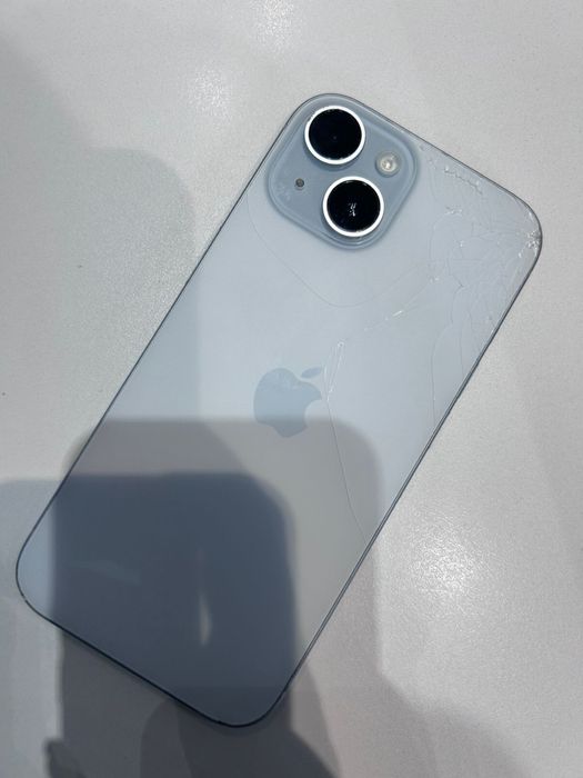 Iphone 15 состояние б/у