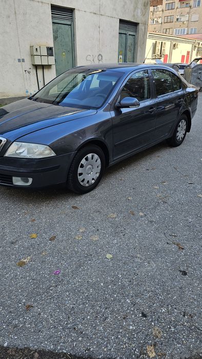 Vând Skoda Octavia 2 1.9 105 Cp 2009 !