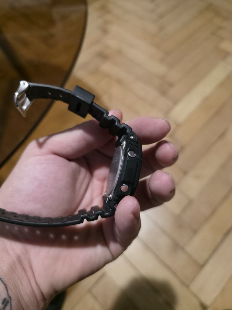 Vând Gshock în stare impecabila