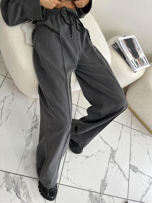 LBD little black dress чисто нов панталон с висока талия