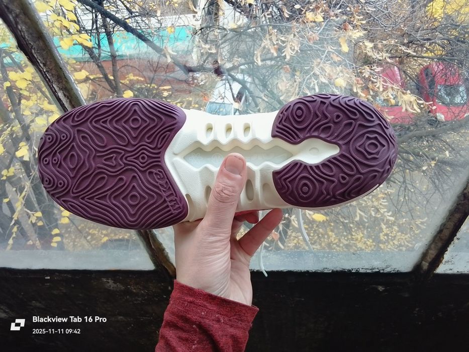 Nike Air Zoom COSMIC