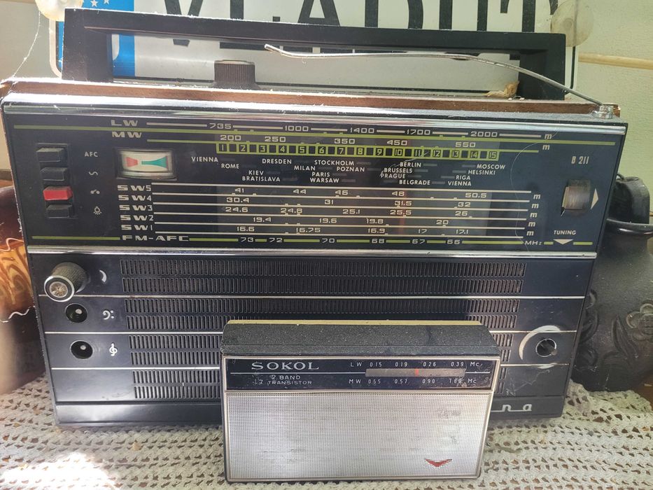 Aparat  radio vechi,magnetofon,pick up