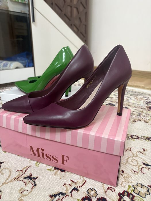 Б/у 5000 классная удобная качество хорошая олевала один раз