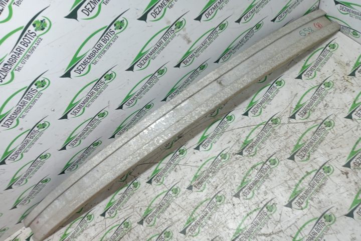 Armatura / Intaritura bara fata Volkswagen VW Passat B5