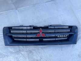 Grila Centrala Radiator Mitsubishi Pajero Shogun 2002