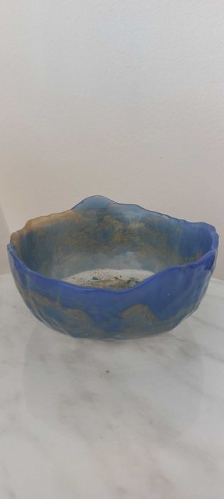 Фруктиера от епоксидна смола