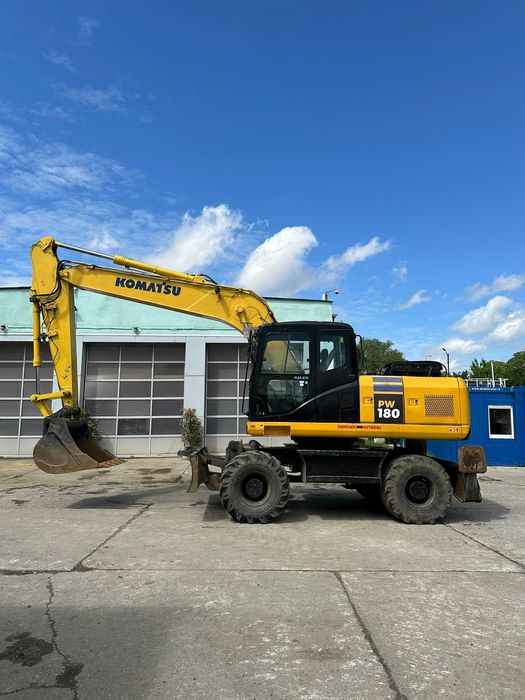 Excavator Pneu KOMATSU PW180