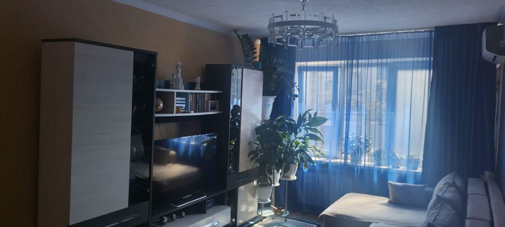 Продам трёх комнатную кваритиру