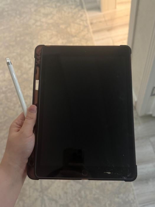 Продается Айпад 7 128гб + apple pencil