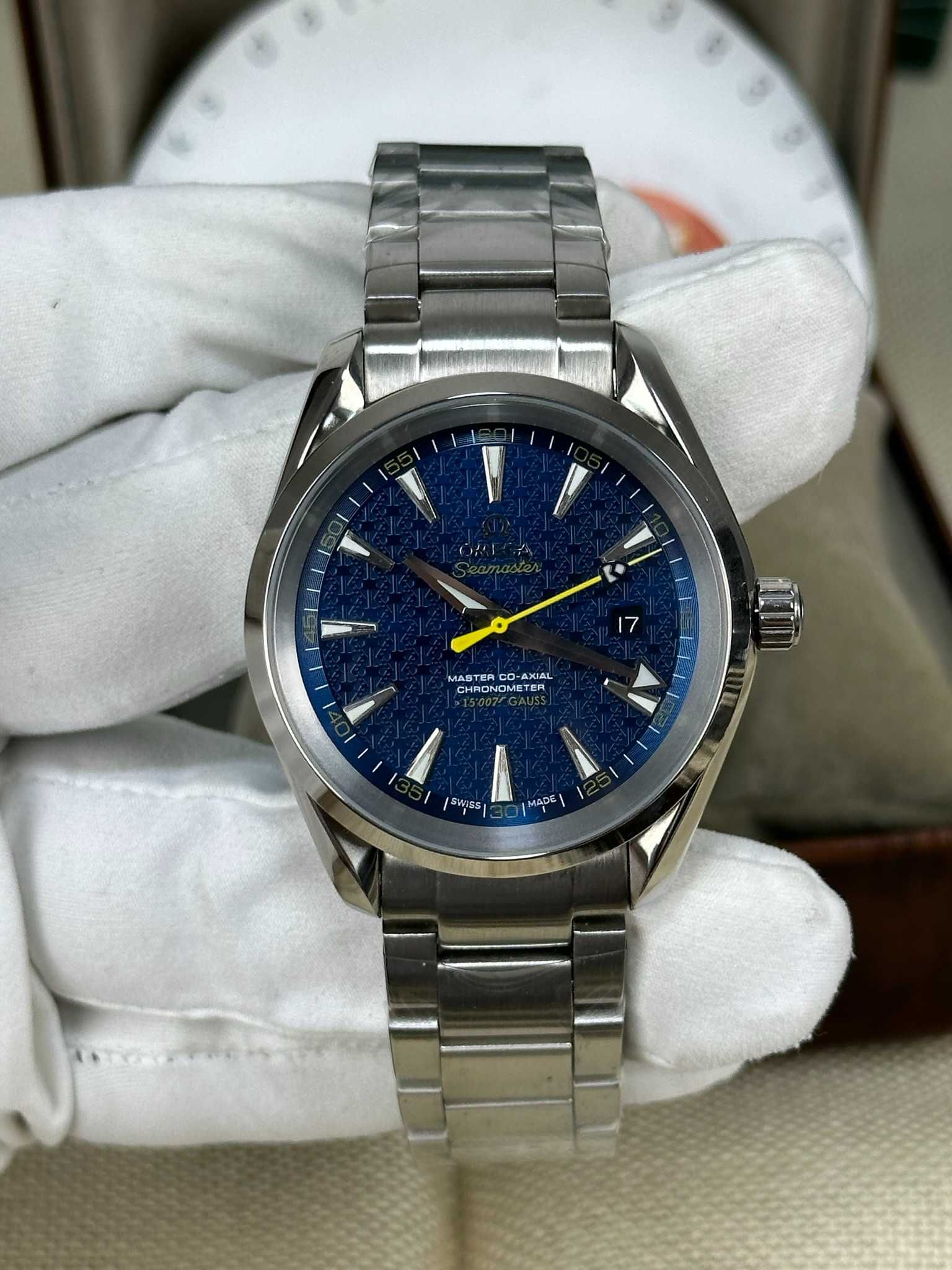 Omega Seamaster Aqua Terra Spectre Bond Steel 41.5 MM