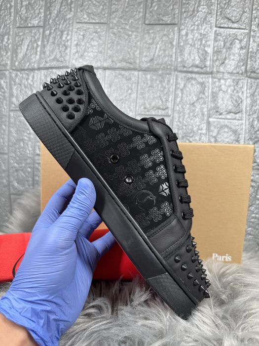 Christian Louboutin Negru Low Cutie