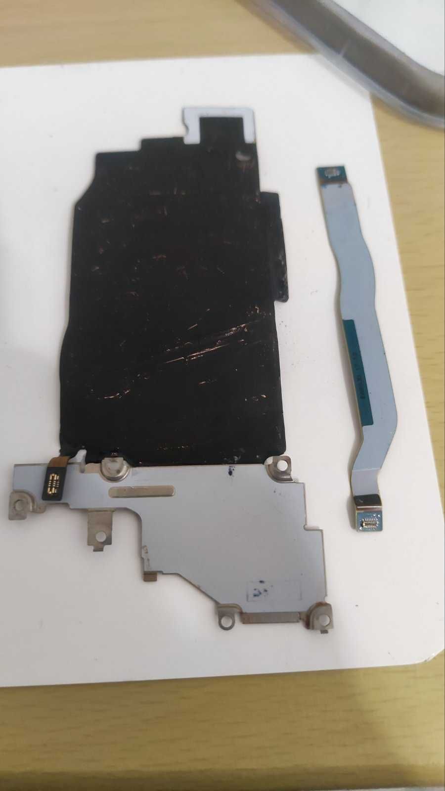 Samsung Note 20 5g за части-работеща платка