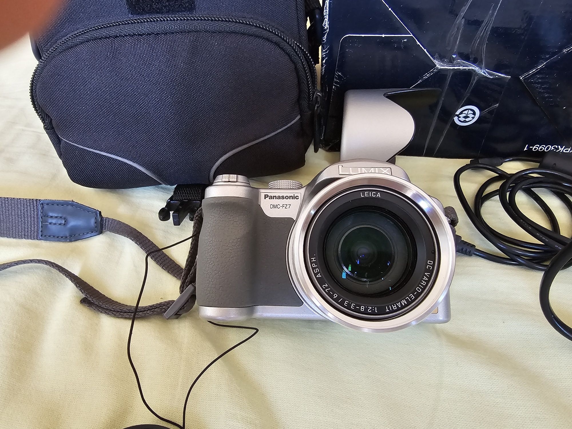 Фотоапарат Panasonic FZ7 Lumix