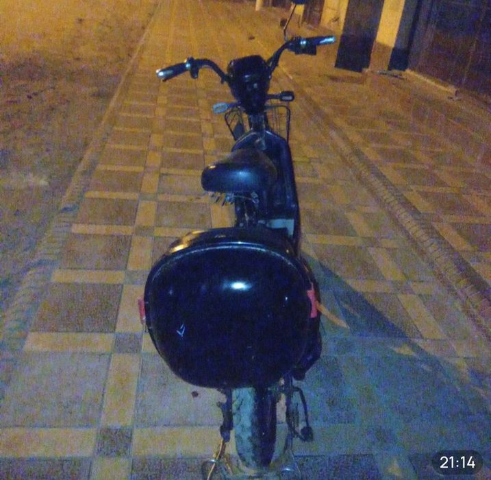 Skuter armada motors