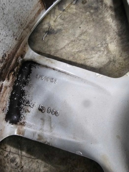 Set jante aliaj VW Touareg R18