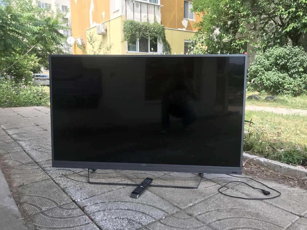 Ултратънък 4K UHD LED Android TV 7500 Серия
