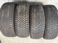 Vând 4 anvelope 235/60/18 Pirelli de iarnă ca noi
