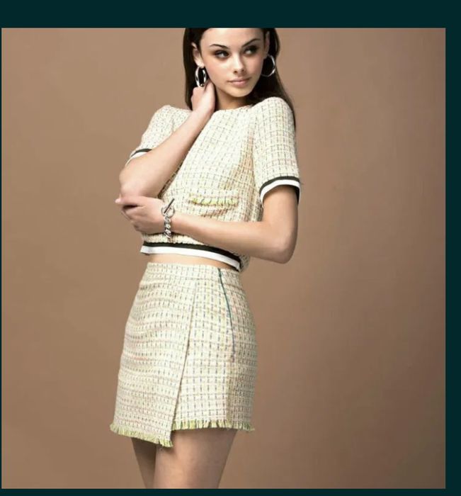 Комплект ZARA пола-панталонки и блузка