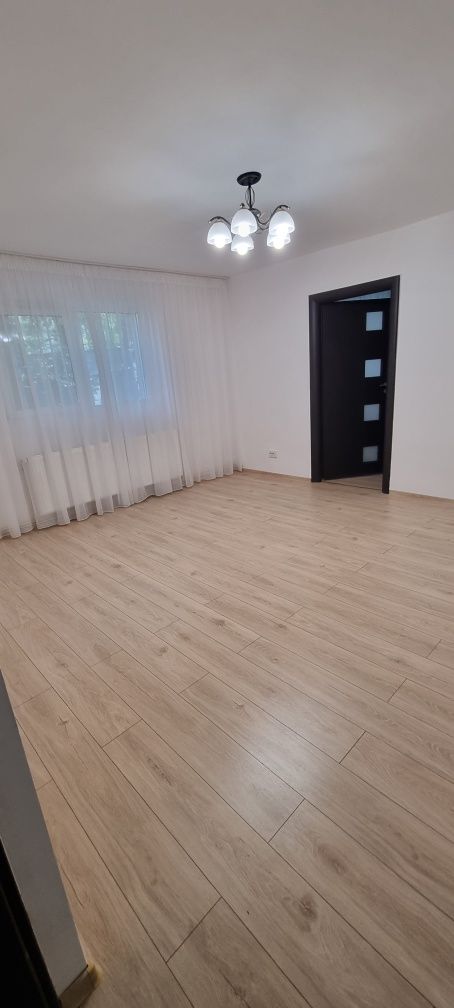 Vand apartament 2 camere Buftea