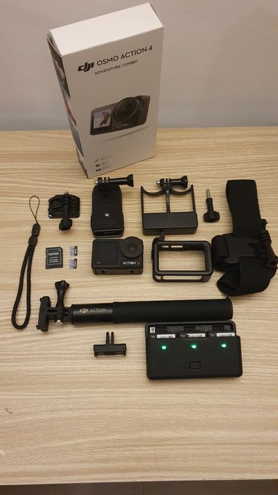 DJI Osmo Action 4 Adventure Combo