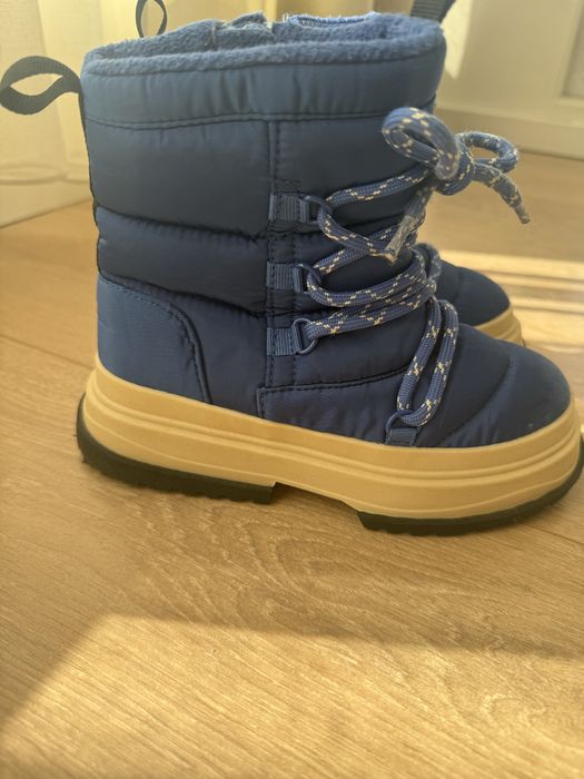 Нови и запазени маратонки Nike и боти Zara,размер 29.5, 28.5