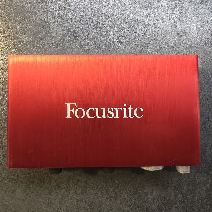 Interfață Audio Focusrite Scarlett 2i2 Mk2 (2nd Gen)