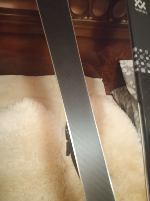 Лыжная обувь и ботинки