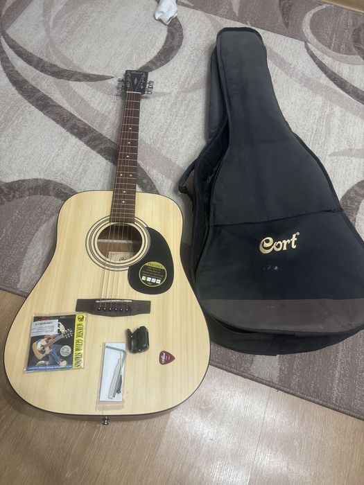 Гитара AD810 OP новая, белая