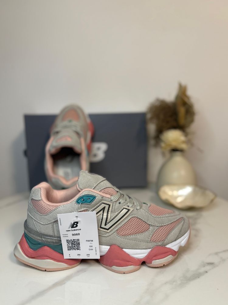 Adidasi New Balance 9060  Color