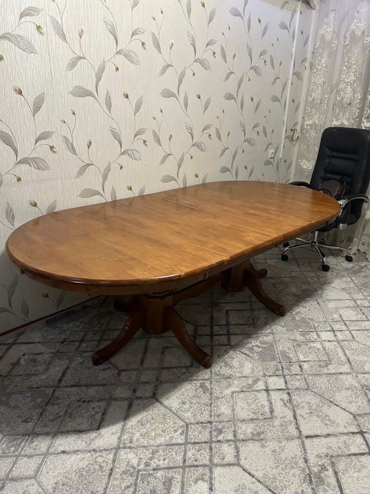 Стол 3-3,5 метра