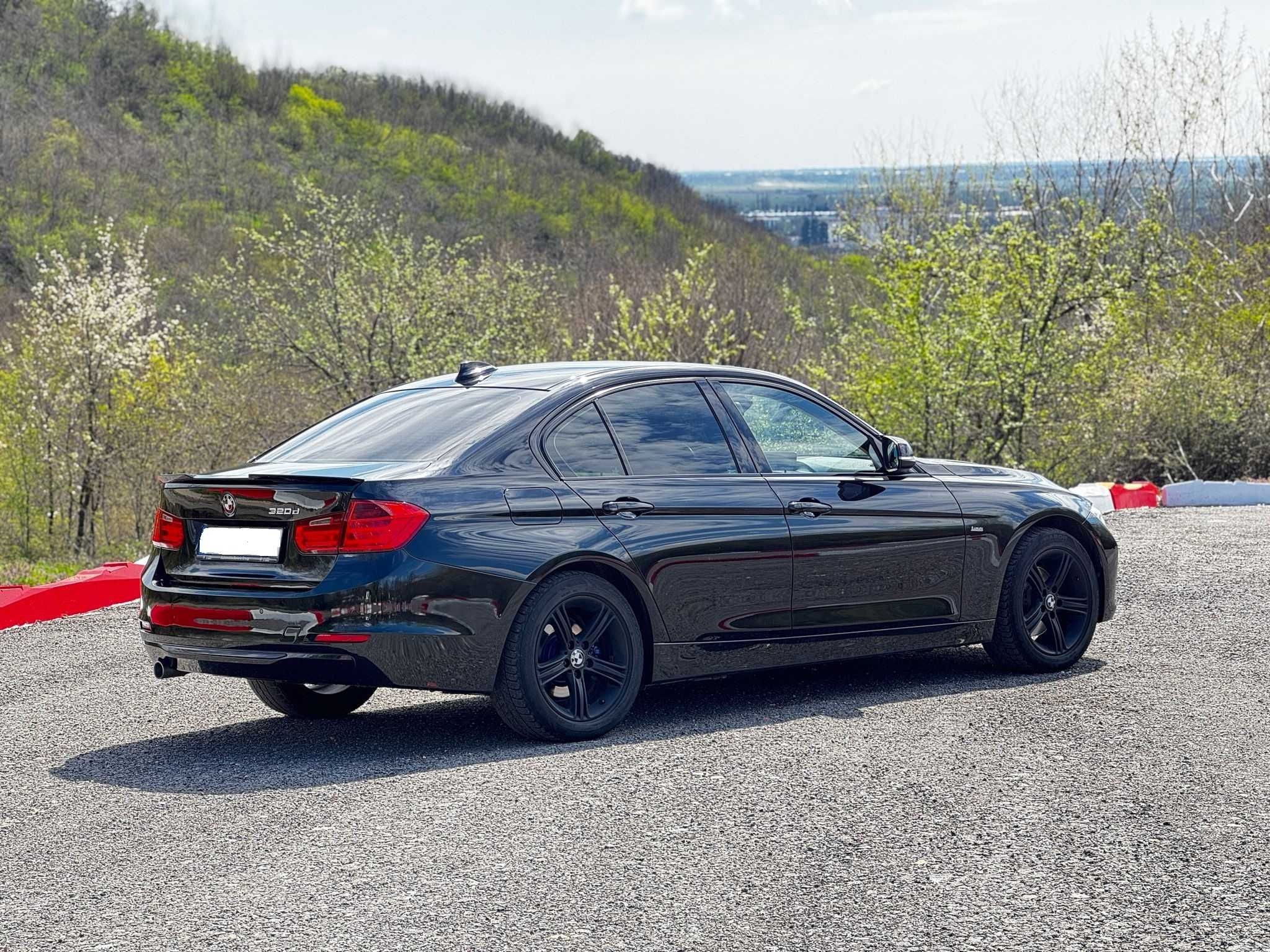 BMW Seria3- F30 Luxury Line + Chrome Delete
