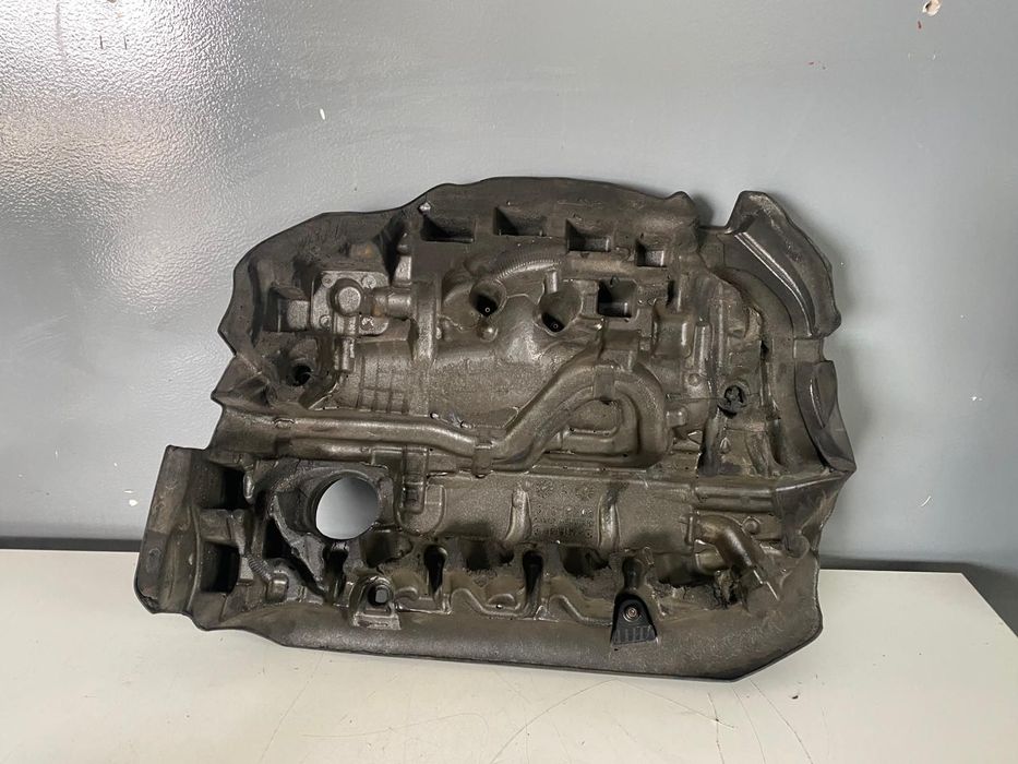 Capac motor VOLVO S60 V60 XC60 XC70 31319209