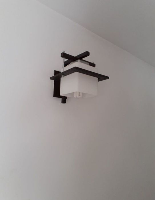 Aplica, lustra, corp iluminat plafoniera, suspensie modern ca nou