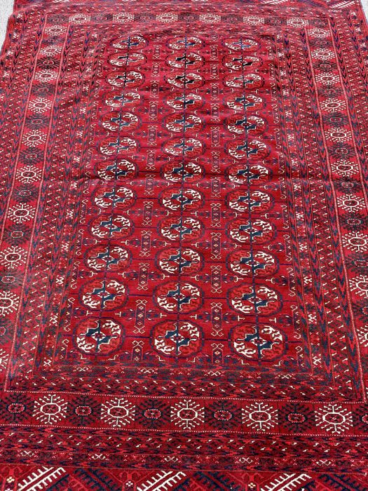 Ръчно Тъкан Оригинален Персийски  Вълнен Килим