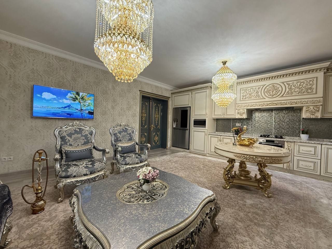 Продается 3х ком квартира, ЖК Новомосковская, ор-р: метро БИЙ, 115 м²
