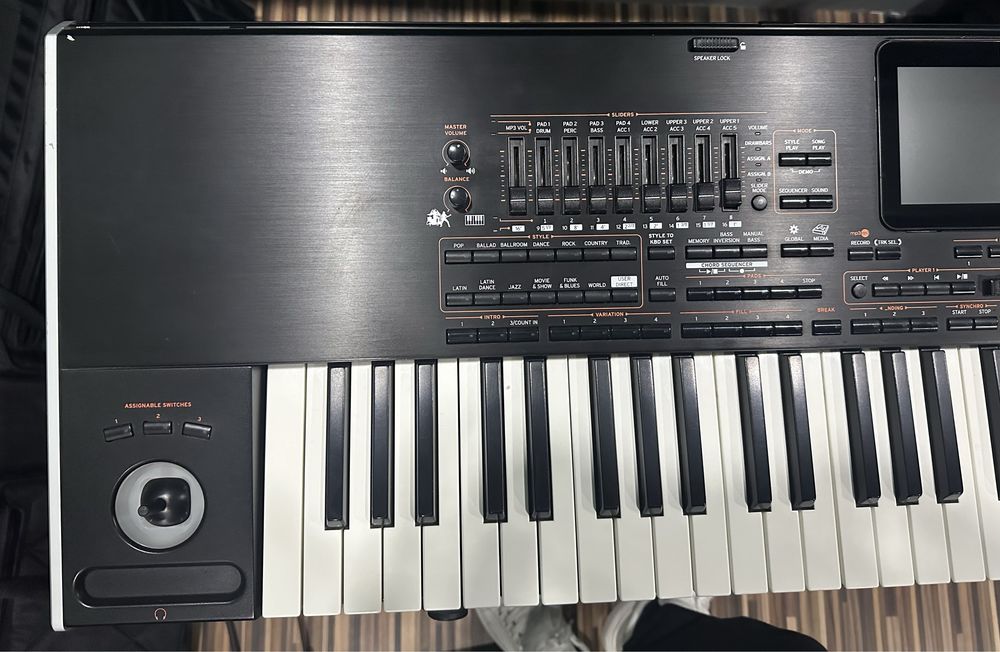 Korg pa4x 76 de clape