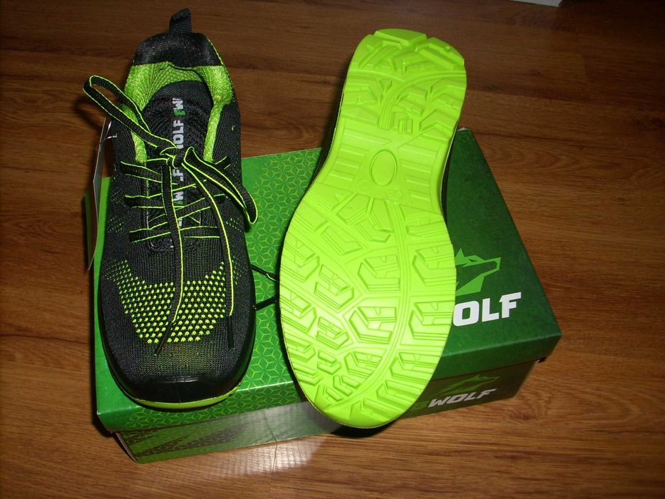 работни обувки с метални бомбета номер 36