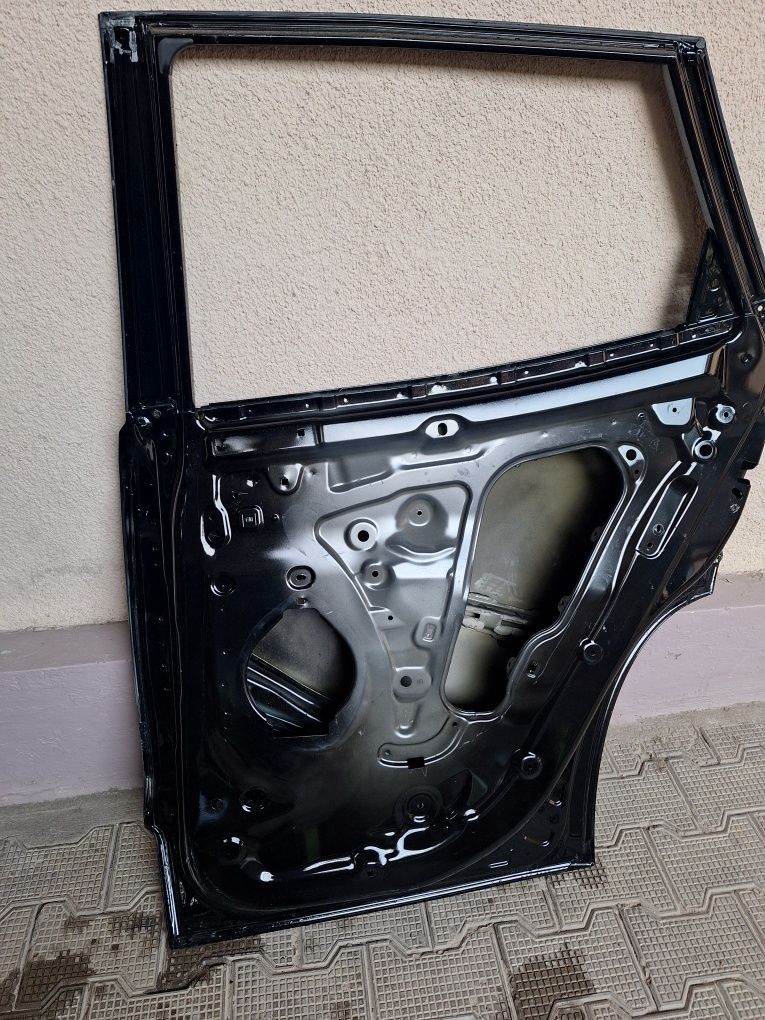 Автозапчасти аксессуары