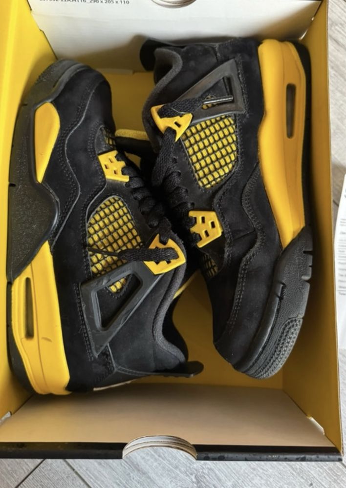 Jordan 4  Yellow Thunder