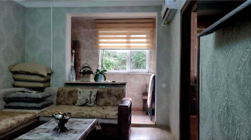 Прадается 2 ком Королевский этаж Ялангач налоговая №U66