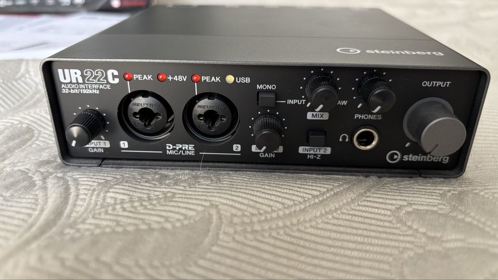 Звуковая карта Steinberg UR22c