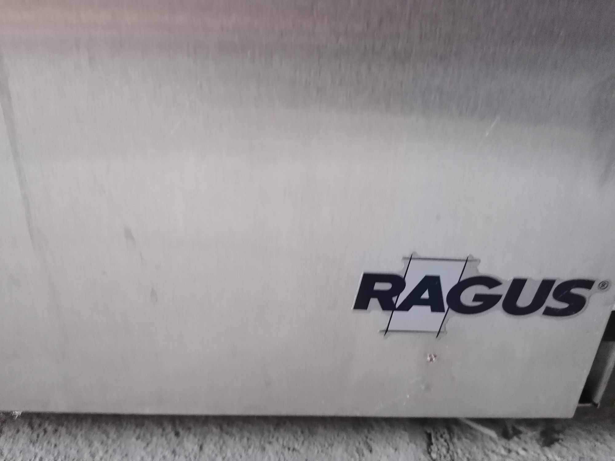Cuptor      ragus