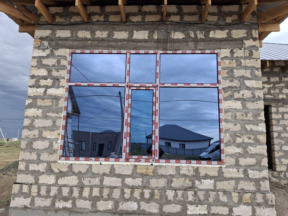 Пластиковые и алюминиевые окно, двери,витраж