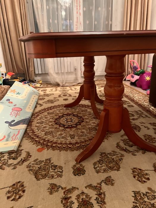 Продается стол в илеальном состоянии