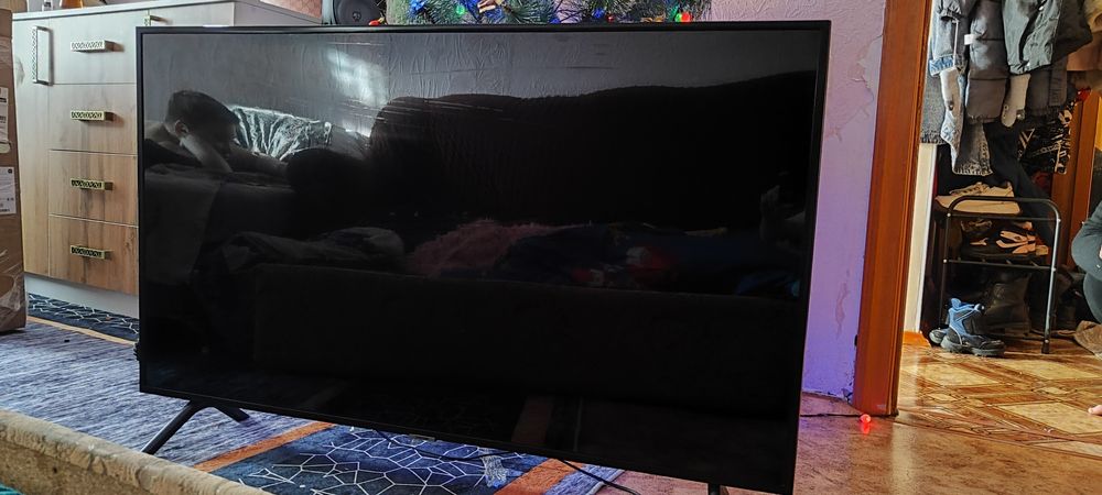 Телевизор на запчасти