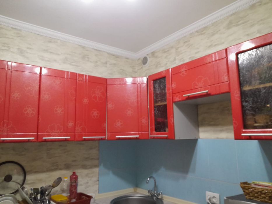 Отдам кухонный гарнитур
